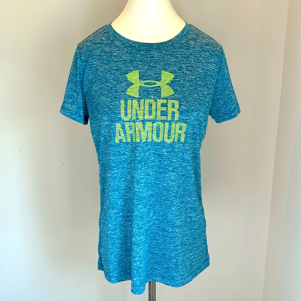 ⭐️3/$10⭐️ Under Armour Heat Gear Tee